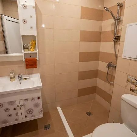 Your Place Апартаменты *